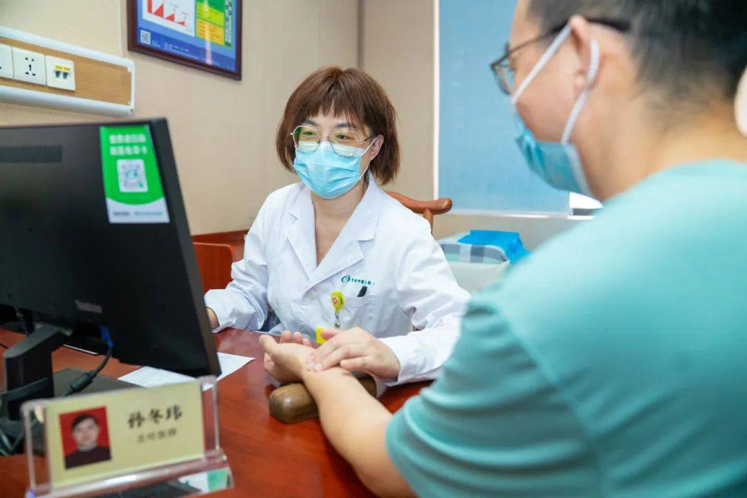皇冠信用網代理出租
_醒来“天塌了”皇冠信用網代理出租
！深圳一女子眼睛闭不上、嘴巴漏水！这些错误很多人会犯