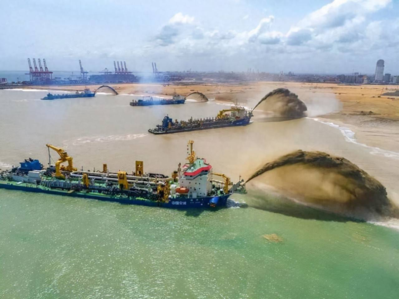 霍恩vs林茨
_外交部严正声明霍恩vs林茨
，将采取必要措施，解放军是否第三次对越采取行动？