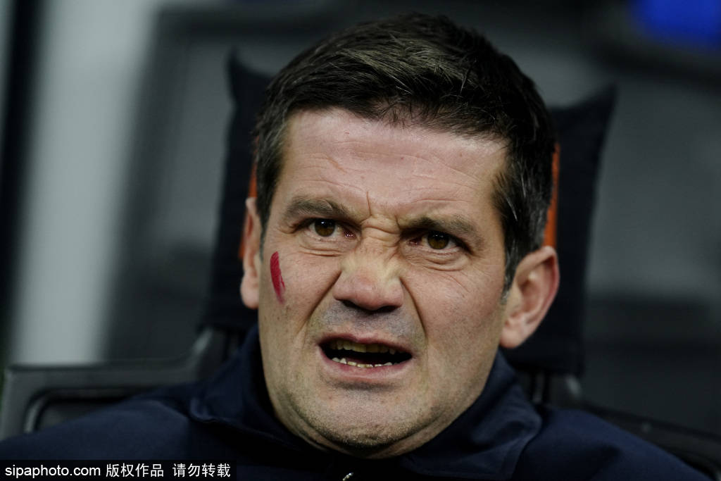 巴黎圣日耳曼
_安迪-迪乌夫的国米之路：新环境中的挑战与希望